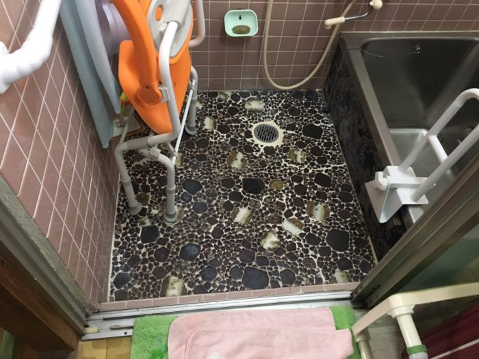 呉市　リフォーム　浴室　冷たい時　方法